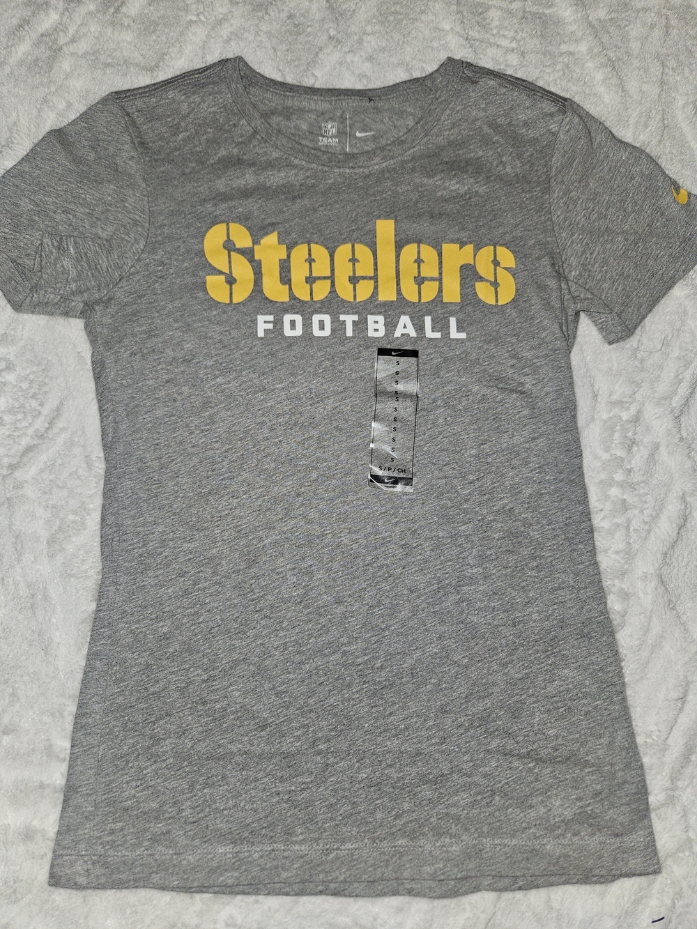 Nike Women's Steelers Gray Short Sleeve Football Tee